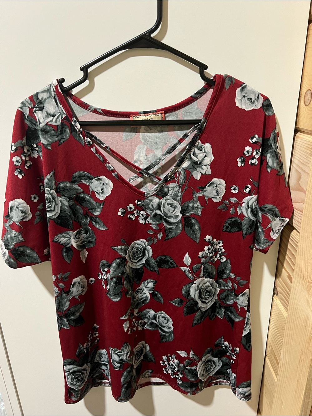 Women’s Burgundy Floral Crisscross V-Neck Top